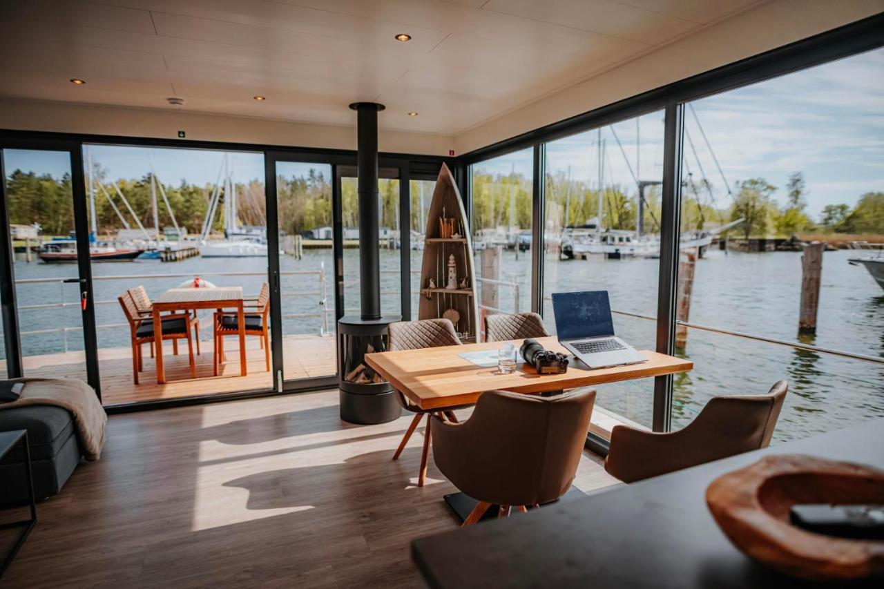 Floatinghouses Peenemuende Экстерьер фото