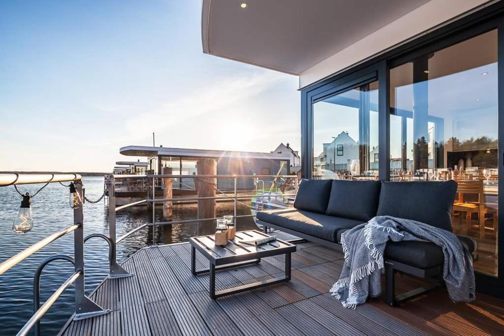 Floatinghouses Peenemuende Экстерьер фото